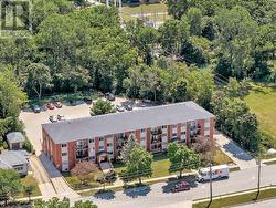 109 DIVISION STREET N  Kingsville, ON N9Y 1E3