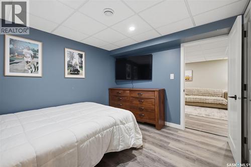 98 Dunsmore Drive, Regina, SK - Indoor Photo Showing Bedroom