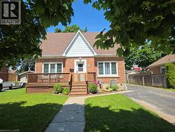 76 BRENTWOOD Avenue  Kitchener, ON N2H 2C8