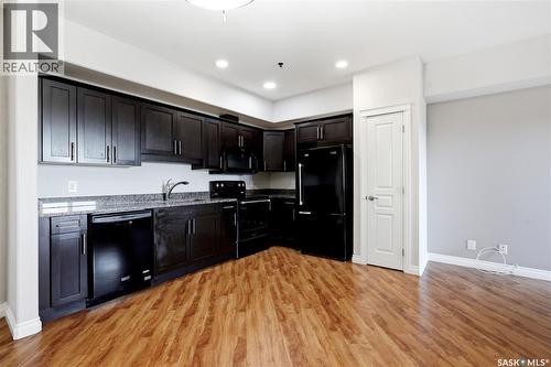 213 412 Willowgrove Square, Saskatoon, SK - Indoor Photo Showing Kitchen
