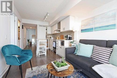 2601 - 125 Redpath Avenue, Toronto, ON - Indoor Photo Showing Living Room