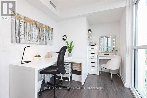 2601 - 125 Redpath Avenue, Toronto, ON - Indoor Photo Showing Office