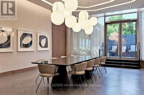 2601 - 125 Redpath Avenue, Toronto, ON - Indoor Photo Showing Dining Room