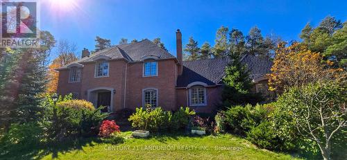 2 HERON TRAIL  Whitchurch-Stouffville, ON L3Y 4W1
