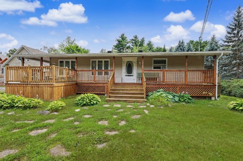 227 48e Rue O.  Venise-En-Québec, QC J0J 2K0