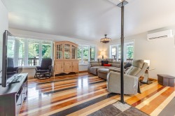 Salon - 