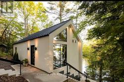 1036 CARLSON PLACE  Bracebridge (Draper), ON P1L 1X3