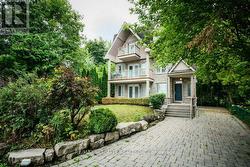 5737 LAKESHORE ROAD  Whitchurch-Stouffville, ON L4A 7X3
