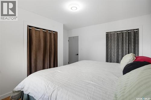 16 Walsh Street, Qu'Appelle, SK - Indoor Photo Showing Bedroom