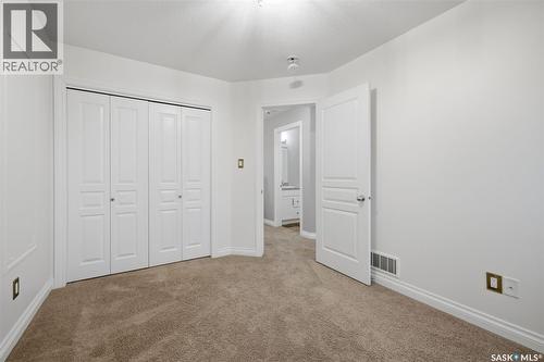 4845 Liberty Street, Regina, SK - Indoor Photo Showing Other Room