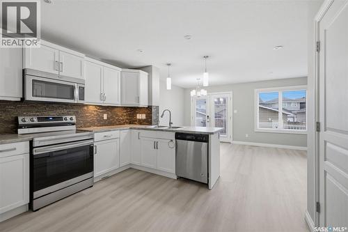 4845 Liberty Street, Regina, SK - Indoor Photo Showing Kitchen With Upgraded Kitchen