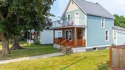509 Mackenzie Avenue  Revelstoke, BC V0E 2S0