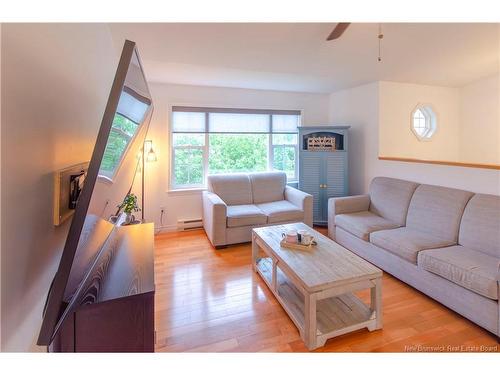 6 Dawson St, Quispamsis, NB 