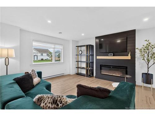 32 Luxor Dr, Riverview, NB 