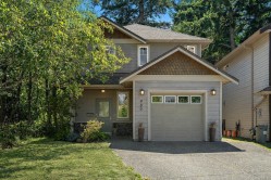 989 Wild Pond Lane Langford, BC V9C 4M7