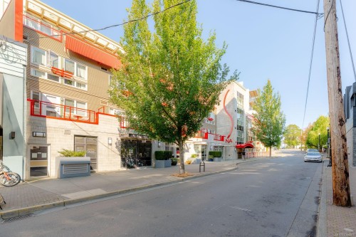#207-99 Chapel St, Nanaimo, BC - Outdoor