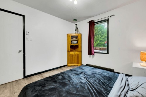 Chambre à coucher principale - 130 Rue Philipon, Saint-Calixte, QC - Indoor Photo Showing Bedroom