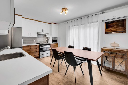 Cuisine - 130 Rue Philipon, Saint-Calixte, QC - Indoor Photo Showing Kitchen