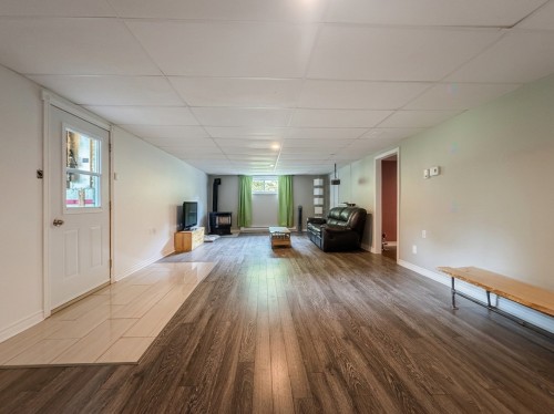 Salle familiale - 850 Ch. Des Thuyas, Shawinigan, QC - Indoor