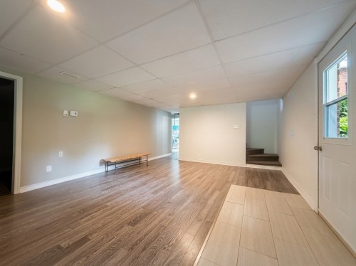 Salle familiale - 850 Ch. Des Thuyas, Shawinigan, QC - Indoor Photo Showing Other Room