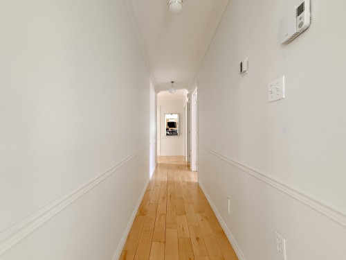 Corridor - 850 Ch. Des Thuyas, Shawinigan, QC - Indoor Photo Showing Other Room