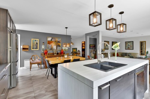 Cuisine - 310 Ch. De Brébeuf, Mont-Tremblant, QC - Indoor Photo Showing Kitchen With Double Sink