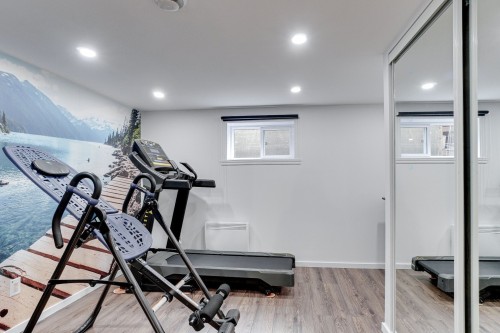 Chambre à coucher - 148 Rue Cherrier, Repentigny (Repentigny), QC - Indoor Photo Showing Gym Room