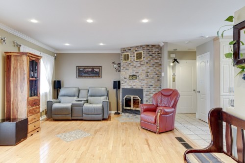 Salon - 148 Rue Cherrier, Repentigny (Repentigny), QC - Indoor With Fireplace