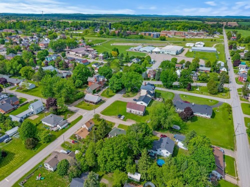 Photo aérienne - 196 Rue Argyle, Shawville, QC - Outdoor With View