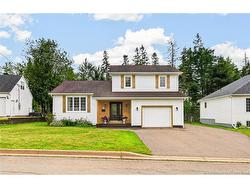 33 Robichaud CRT Dieppe, NB E1A 7E4