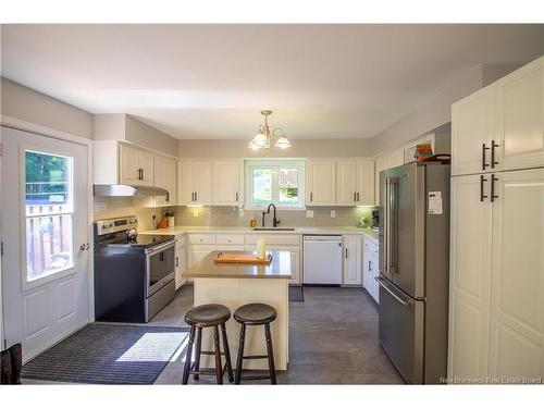 38 Donlea Dr, Hampton, NB 