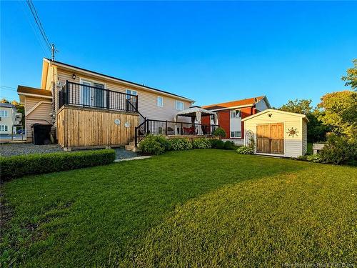 527 St Anne Rd, Bathurst, NB - Outdoor