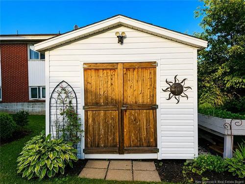 527 St Anne Rd, Bathurst, NB - Outdoor With Exterior