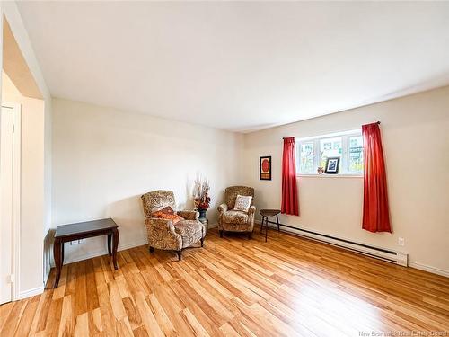 527 St Anne Rd, Bathurst, NB - Indoor