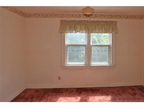 865 Barker St, Fredericton, NB 