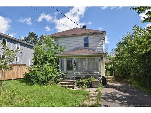 865 Barker St, Fredericton, NB 