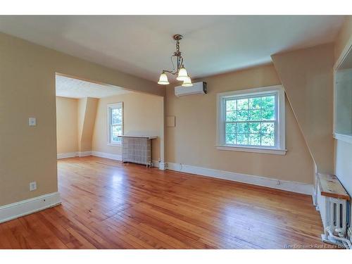 2 Glenburn Crt, Saint John, NB 