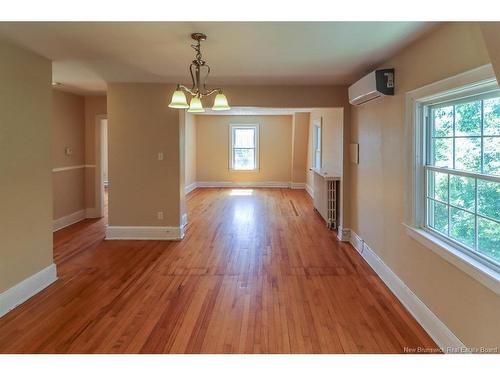 2 Glenburn Crt, Saint John, NB 