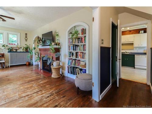 2 Glenburn Crt, Saint John, NB 