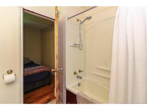 2 Glenburn Crt, Saint John, NB 