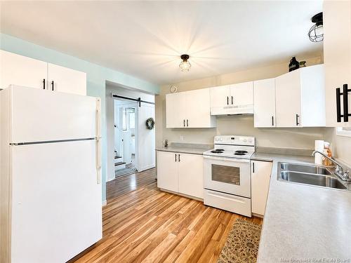 527 St Anne Rd, Bathurst, NB 
