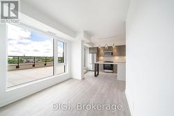 E613 - 485 PERTH AVENUE Toronto, ON M6N 0B9