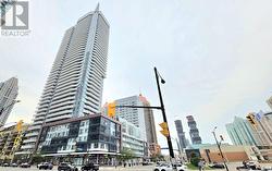 1704 - 4065 CONFEDERATION PARKWAY Mississauga, ON L5B 0L4