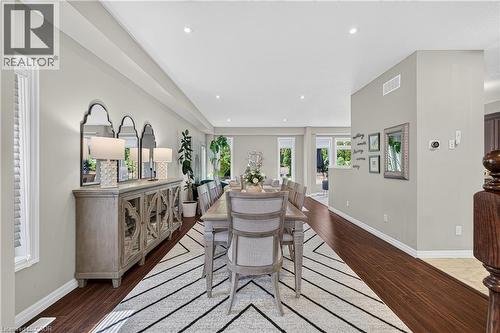 522 Woodbine Avenue, Kitchener, ON - Indoor