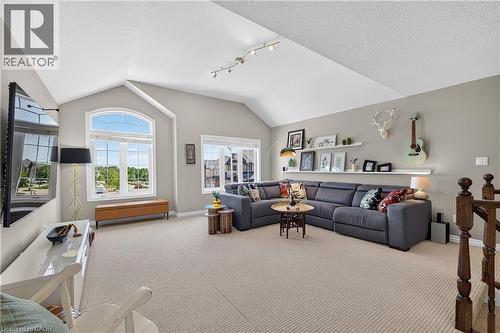 522 Woodbine Avenue, Kitchener, ON - Indoor Photo Showing Other Room