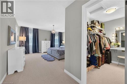 522 Woodbine Avenue, Kitchener, ON - Indoor