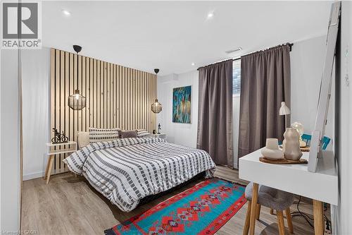 522 Woodbine Avenue, Kitchener, ON - Indoor Photo Showing Bedroom