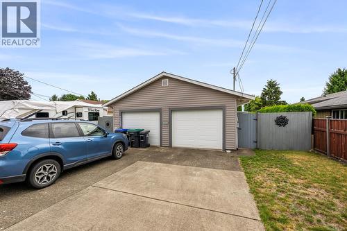 2233 6th St E  Courtenay, BC V9N 7T8