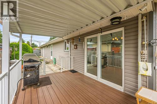 2233 6Th St E, Courtenay, BC - Outdoor With Deck Patio Veranda With Exterior