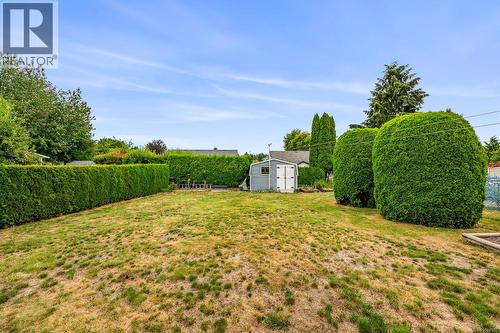 2233 6Th St E, Courtenay, BC - Outdoor